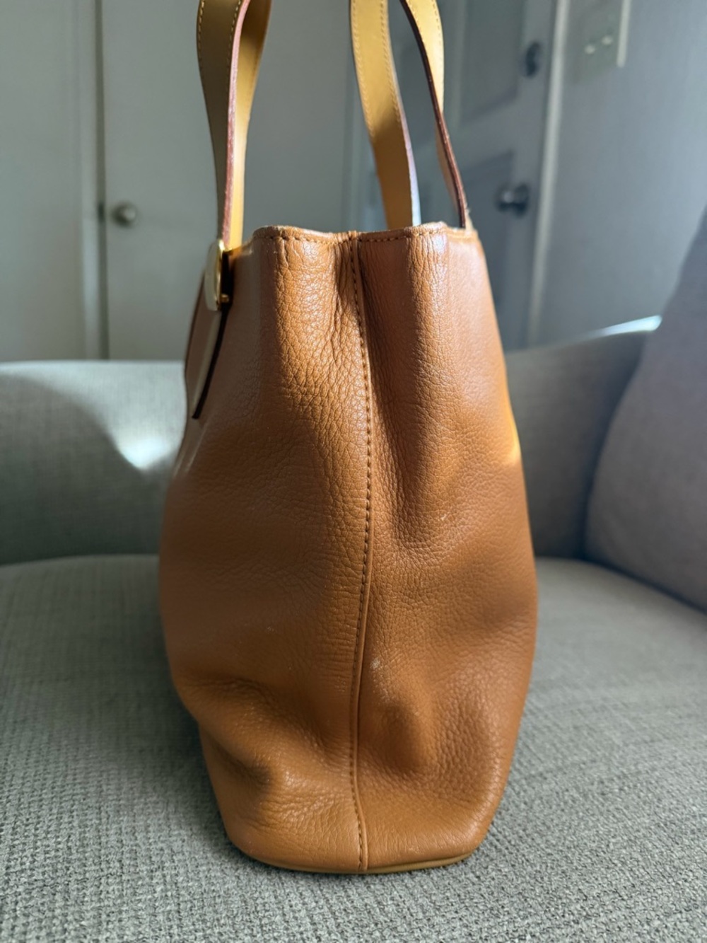 Burberry Tan Leather Tote - Picture 3 of 14